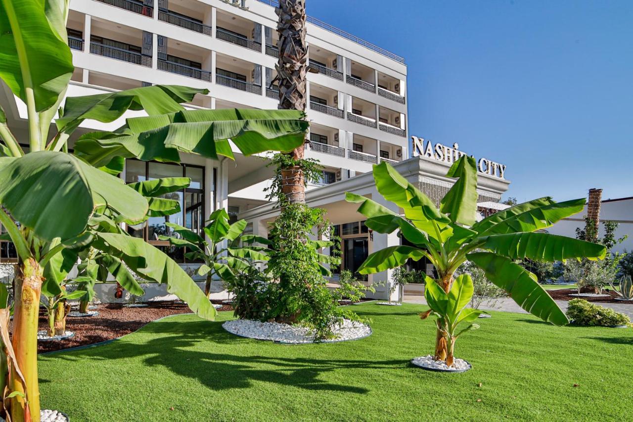 Nashira City Resort Hotel Анталия Екстериор снимка
